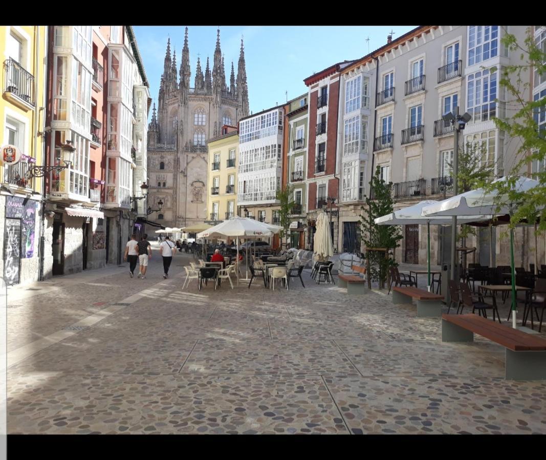 Precioso Apartamento Al Lado De La Catedral Burgos Bagian luar foto